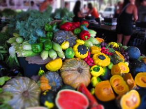 fresh produce at noosa farmers market sunday mornings close to ikatan Balinese day spa noosa